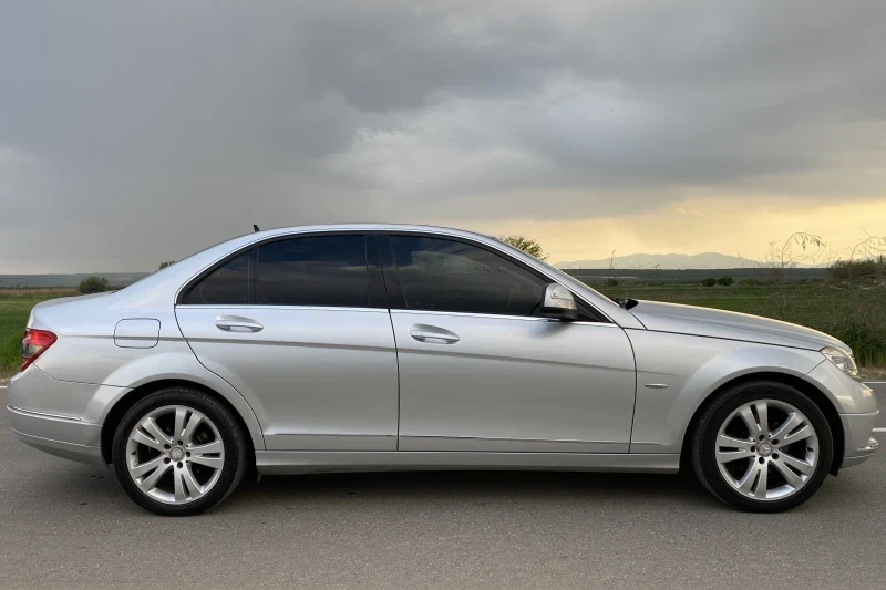 Mercedes-Benz C 200 РЕГИСТРИРАН, Avantgard, 5G-Tron, ПОЛУКОЖА, ОЕМ646 - изображение 8