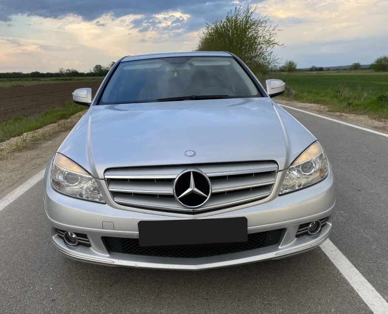 Mercedes-Benz C 200 РЕГИСТРИРАН, Avantgard, 5G-Tron, ПОЛУКОЖА, ОЕМ646 - изображение 3
