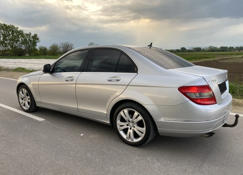 Mercedes-Benz C 200 РЕГИСТРИРАН, Avantgard, 5G-Tron, ПОЛУКОЖА, ОЕМ646 - изображение 5