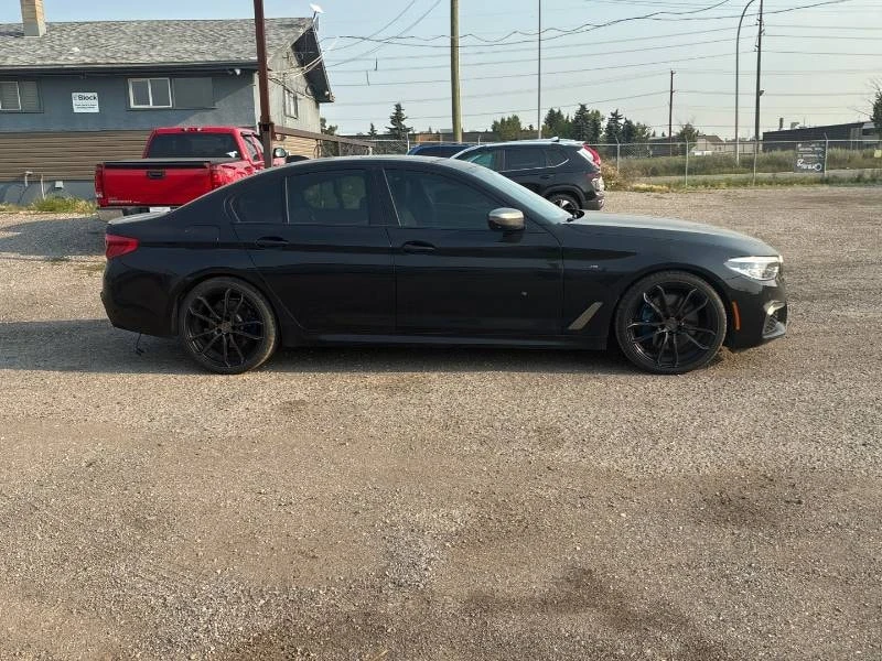 BMW 550 * АВТОКРЕДИТ * ГЛАВНО ПРЕДСТАВИТЕЛСТВО, снимка 7 - Автомобили и джипове - 55948668