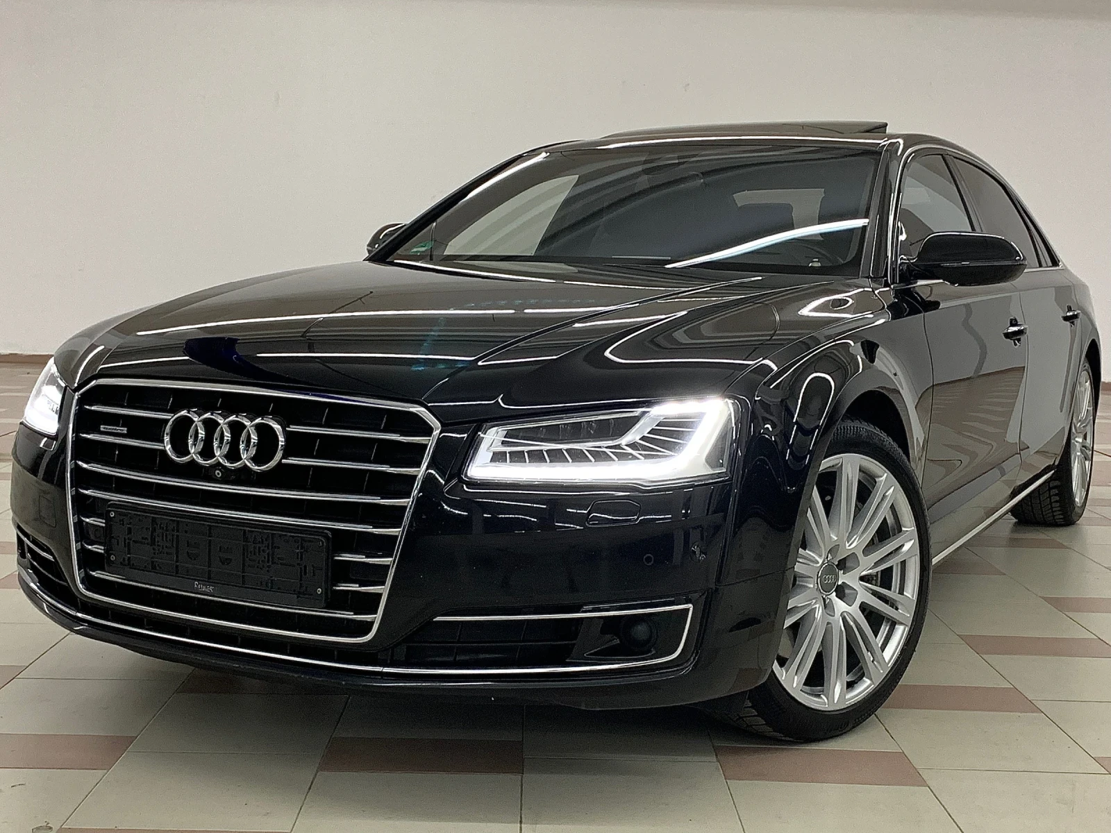 Audi A8 4.2TDI Long 3xTV #FULL FULL MAX#, снимка 1