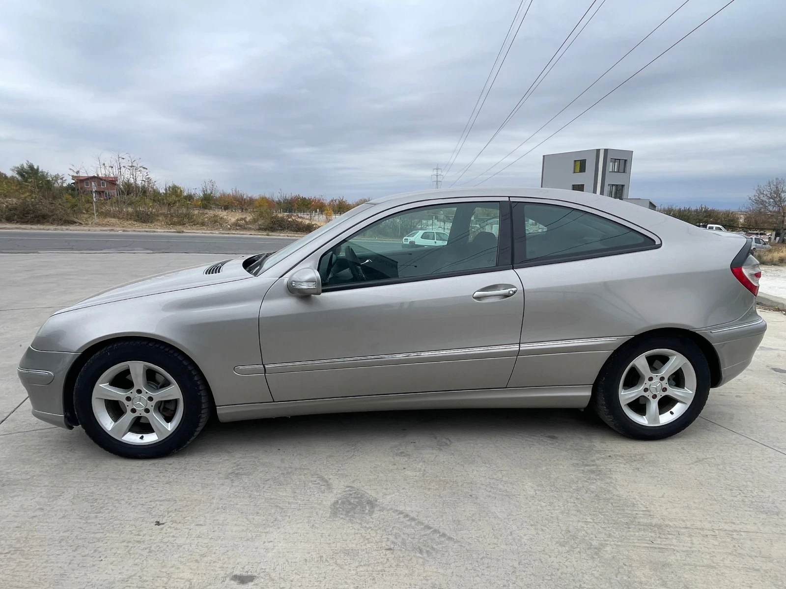 Mercedes-Benz C 180 * Facelift* Avangarde*  - изображение 7