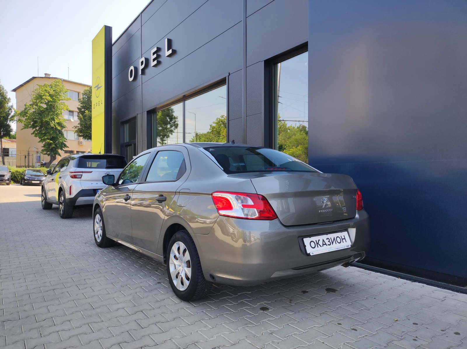 Peugeot 301 1.2i VTI Бензин LPG (72hp) MT5 - изображение 6