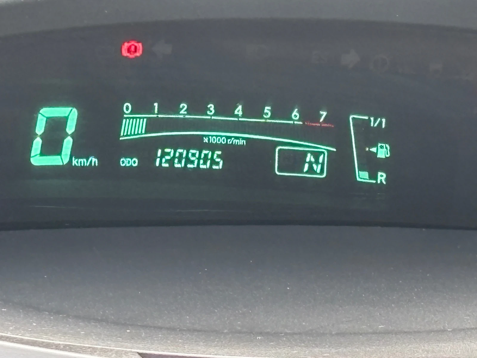 Toyota Yaris  - изображение 5