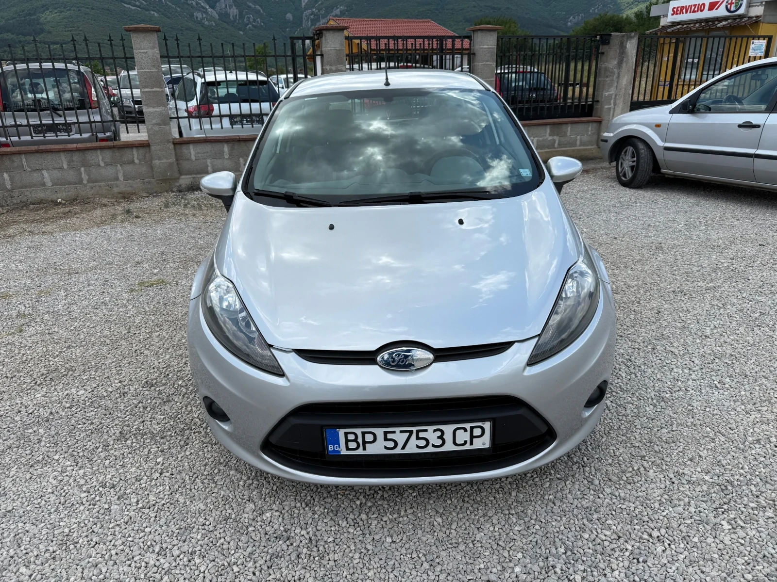 Ford Fiesta 1.4 HDI 68 к.с. - изображение 3