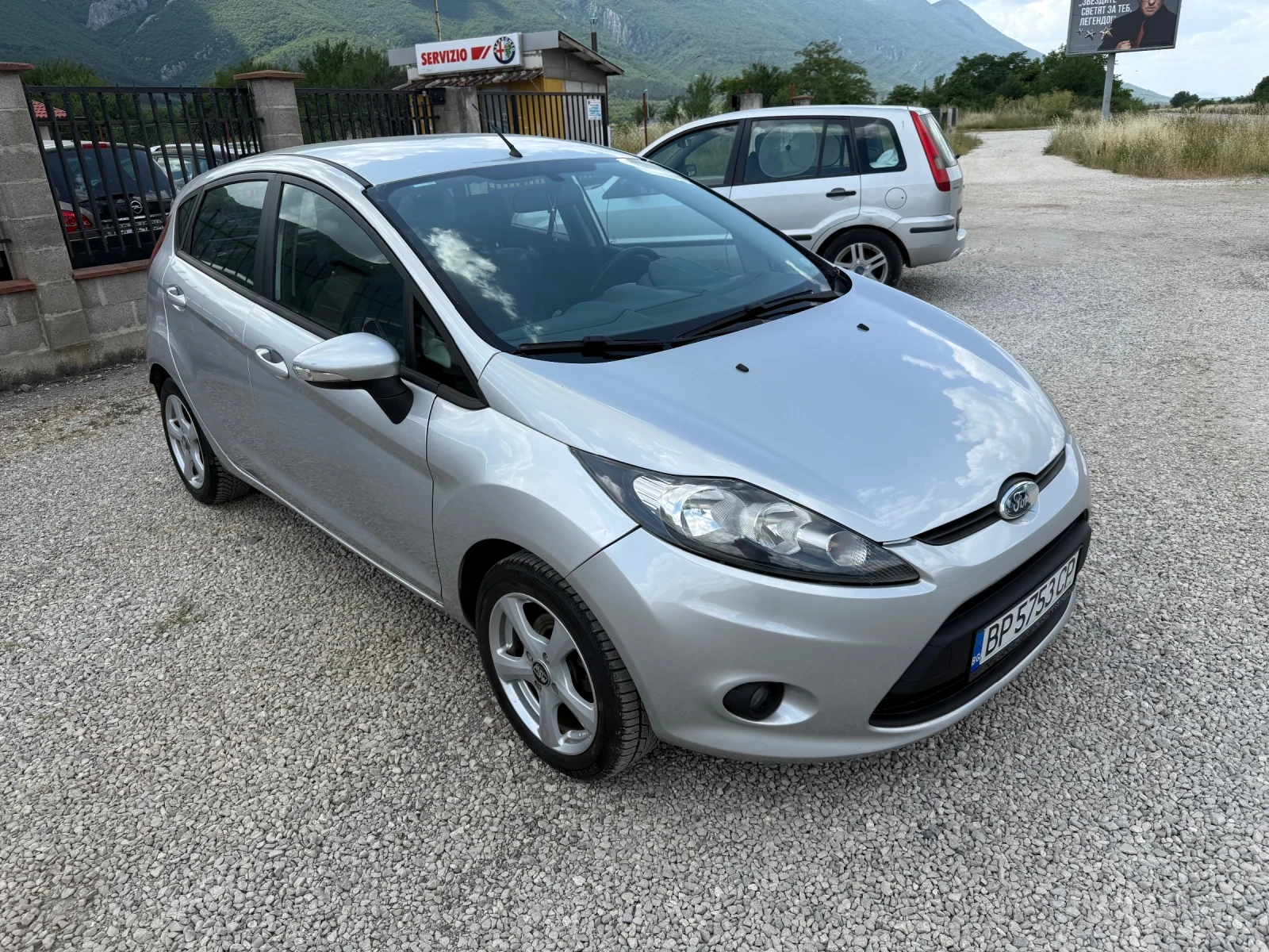 Ford Fiesta 1.4 HDI 68 к.с. - изображение 4