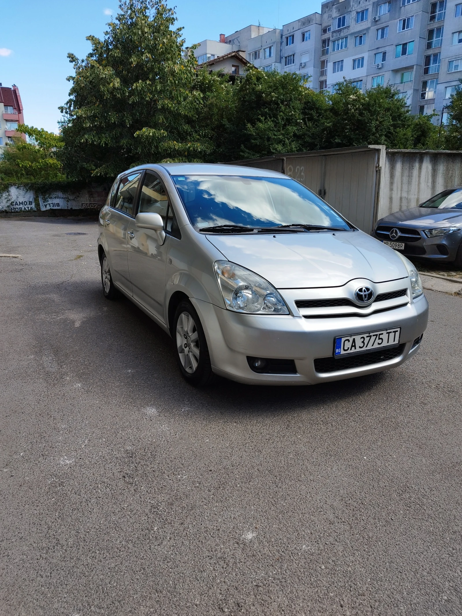 Toyota Corolla verso  - изображение 3