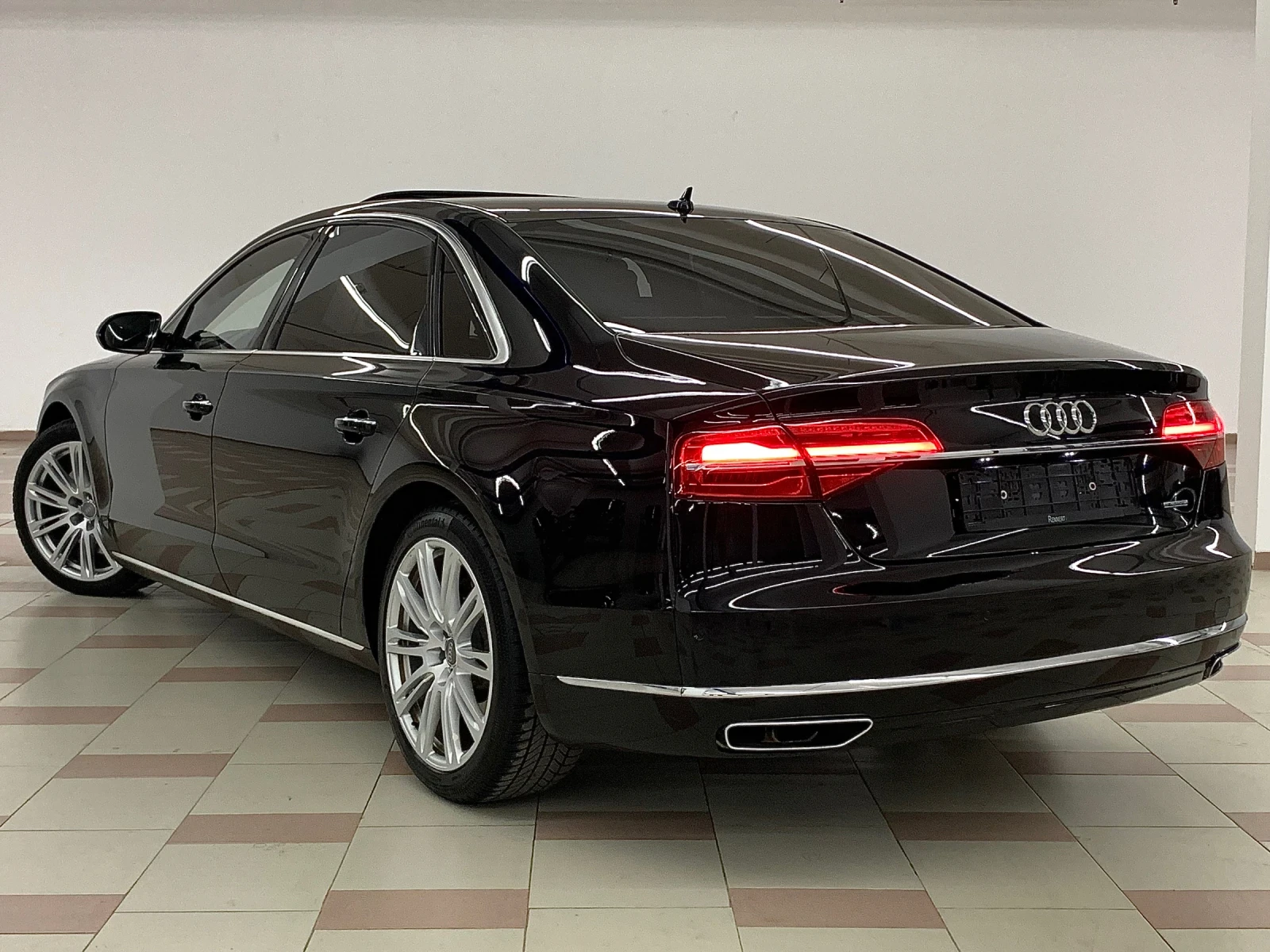 Audi A8 4.2TDI Long 3xTV #FULL FULL MAX# - изображение 4