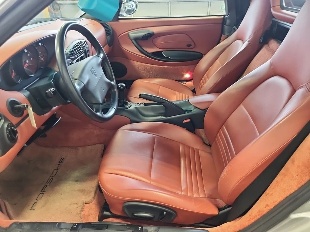 Porsche Boxster * 2DR ROADSTER MANUAL * CARFAX * БЕЗ ПЪРВОНАЧАЛНА  - изображение 5