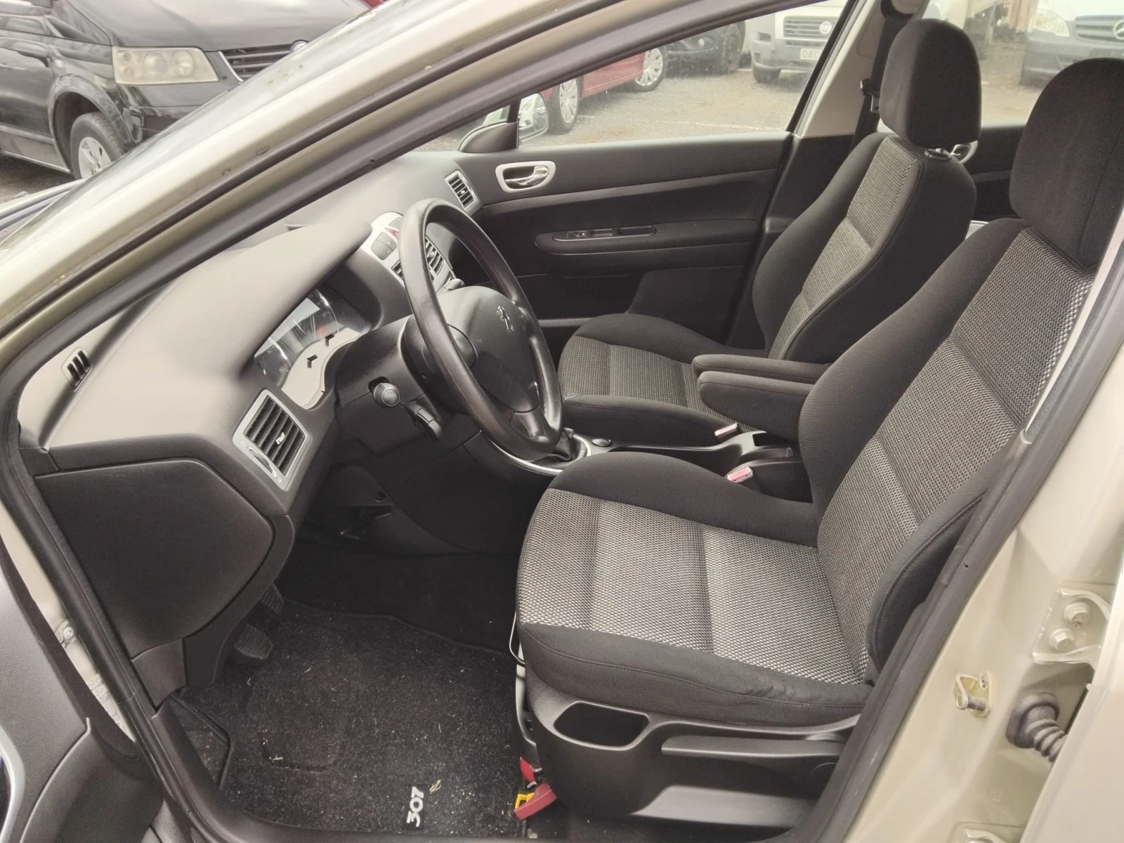 Peugeot 307 1.6HDI, 109��.5��. | Mobile.bg � ����������� 11