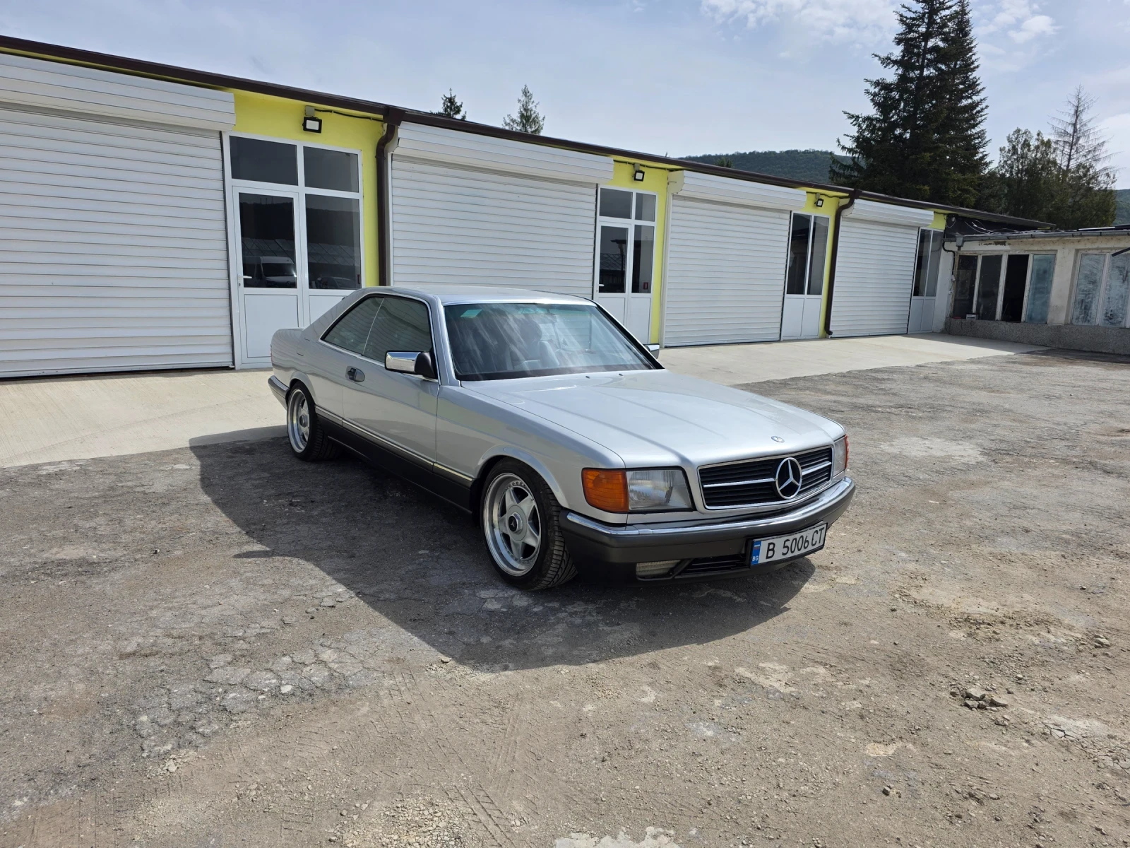 Mercedes-Benz 126 SEC - изображение 8