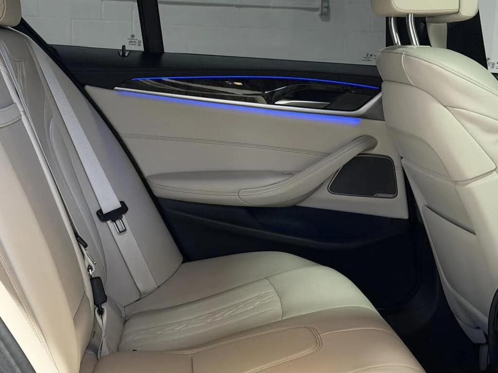 BMW 530 i xDrive* ���������� (���� �� ��) | Mobile.bg � ����������� 17