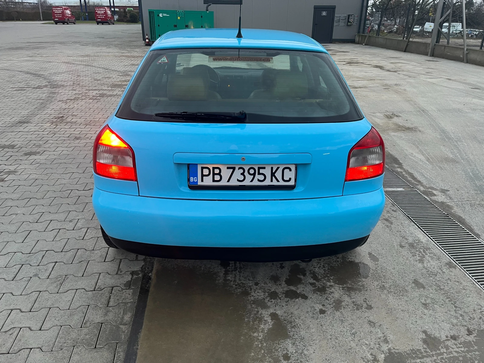 Audi A3 1.8 T , снимка 8 - Автомобили и джипове - 53851789