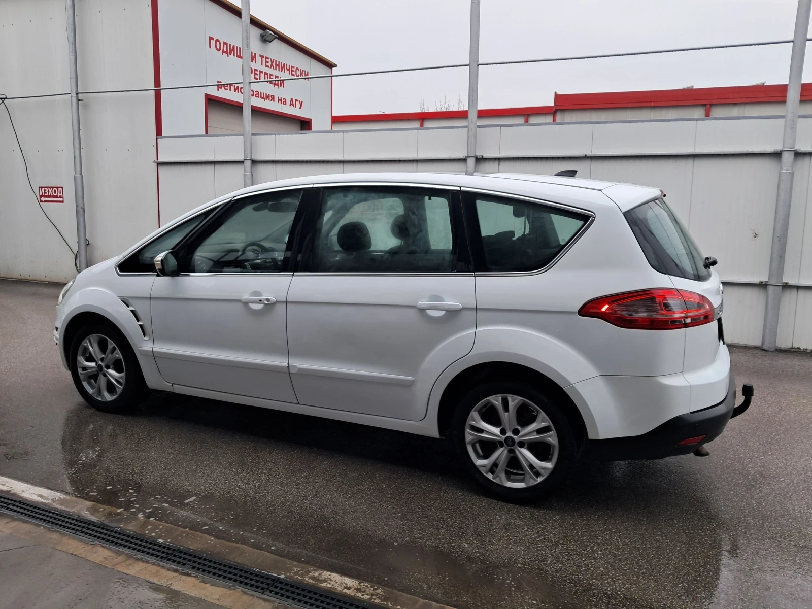 Ford S-Max 2.0D 140k keyless navi panorama, снимка 7 - Автомобили и джипове - 54122756