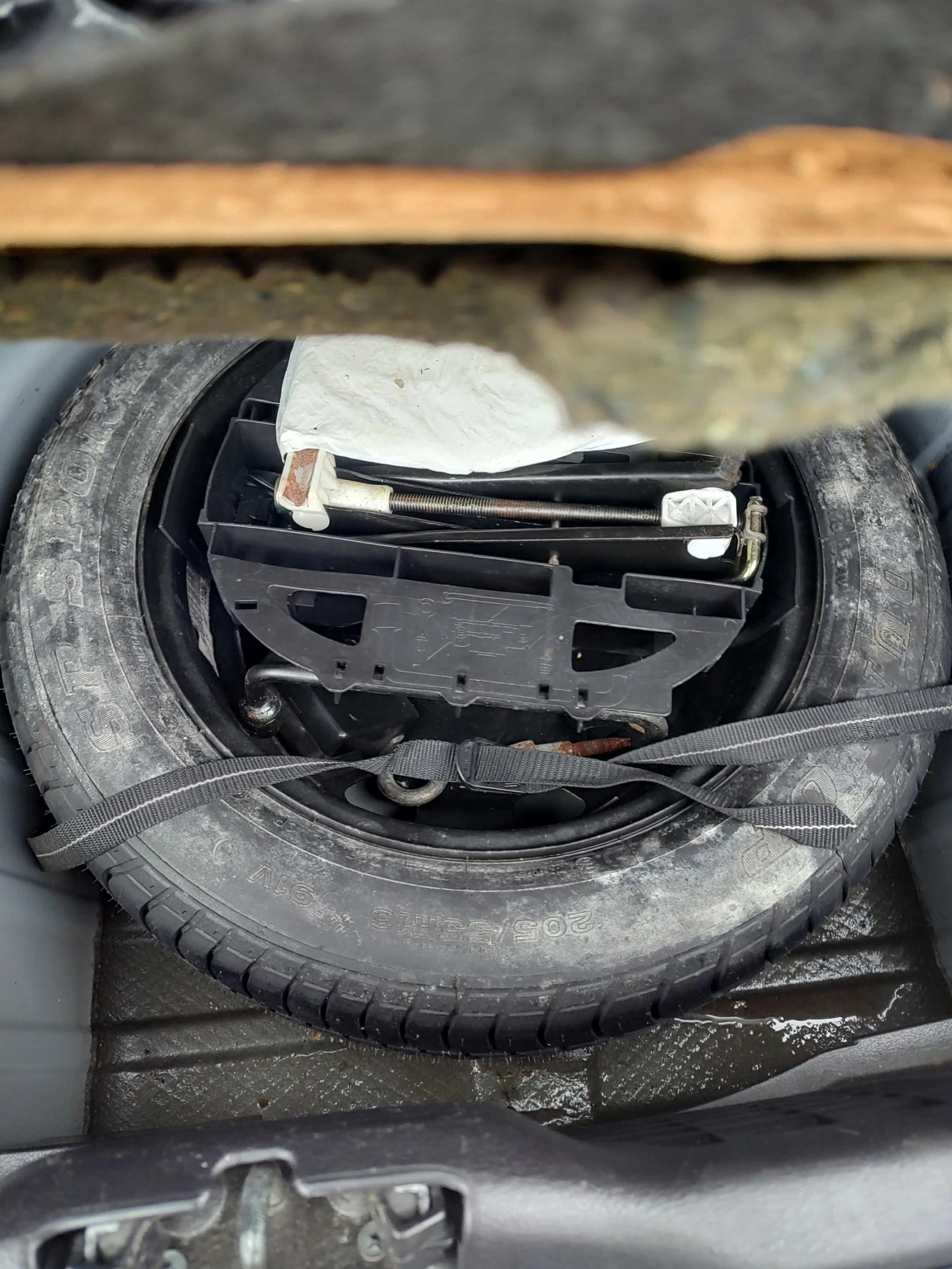 Peugeot 307 2.0 HDI, снимка 9 - Автомобили и джипове - 54347748