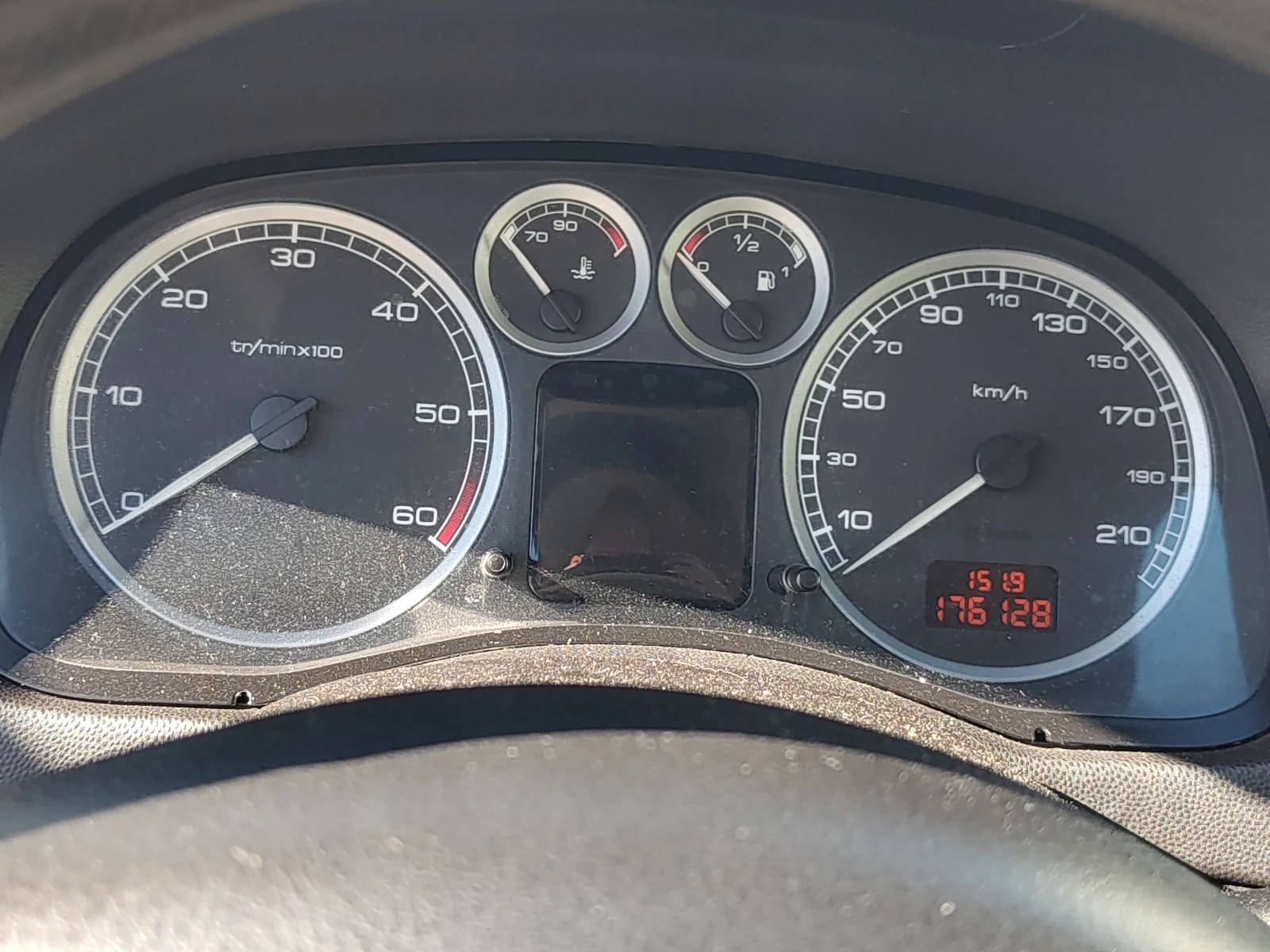 Peugeot 307 2.0 HDI, снимка 5 - Автомобили и джипове - 54347748