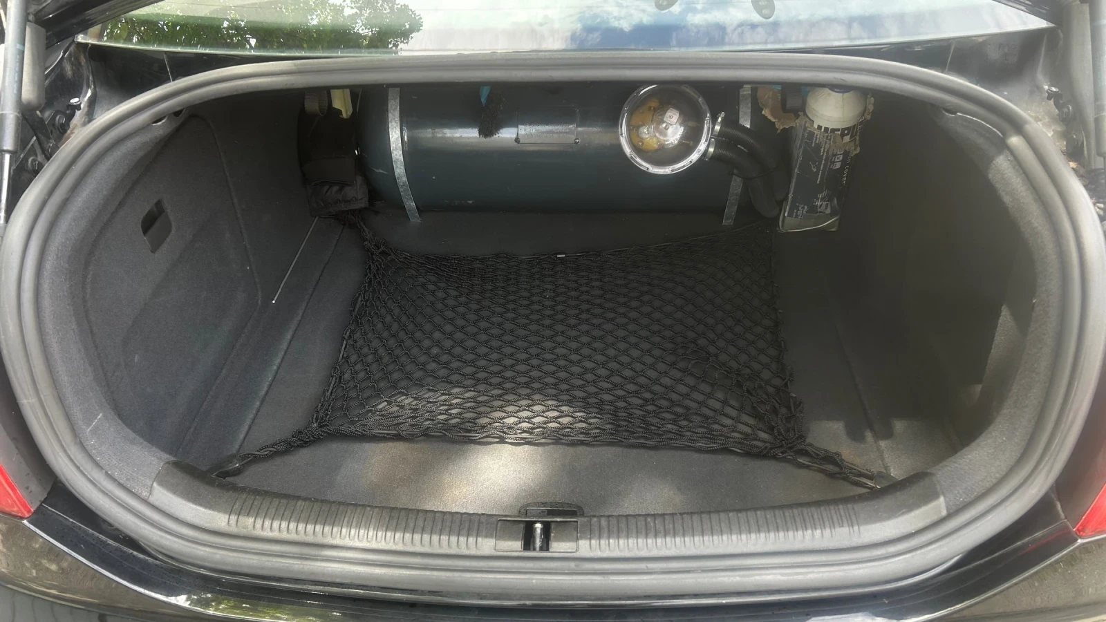 Audi A6 2.4 газ, снимка 12 - Автомобили и джипове - 54607030