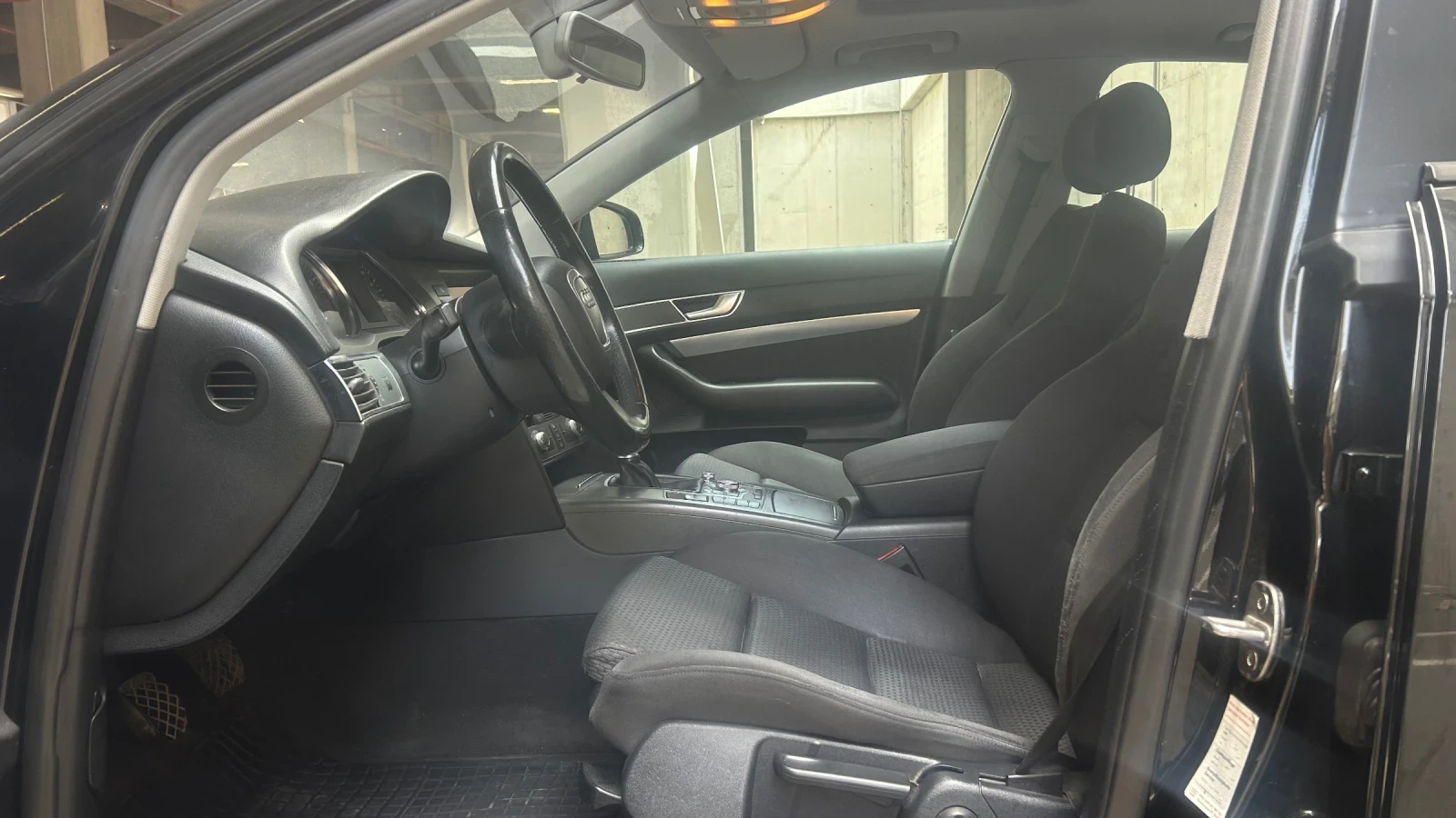 Audi A6 2.4 газ, снимка 10 - Автомобили и джипове - 54607030
