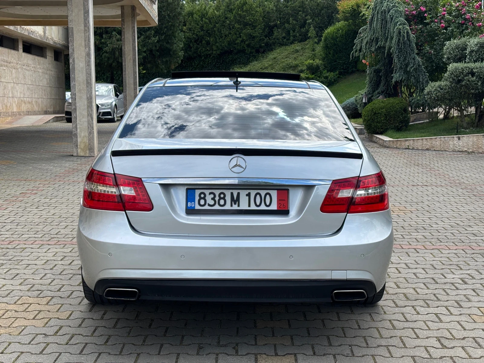 Mercedes-Benz E 350 3.5 AMG LINE, снимка 6 - Автомобили и джипове - 54655254