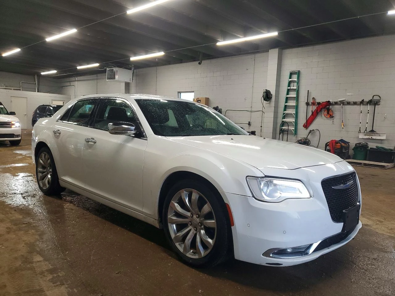 Chrysler 300c 3.6l 300 Limited, снимка 4 - Автомобили и джипове - 54732089