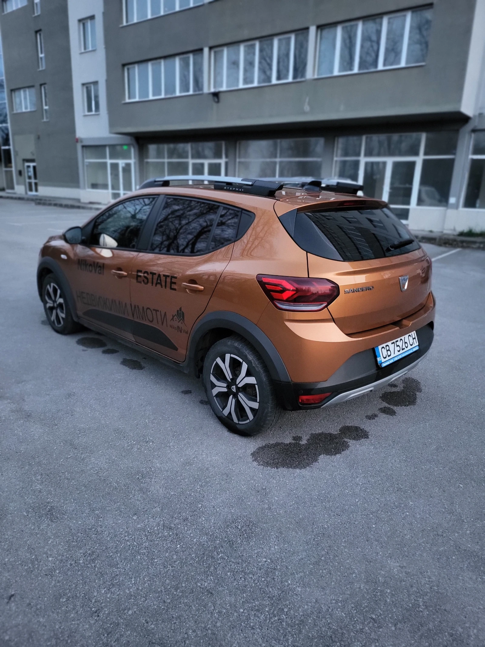 Dacia Sandero * Stepway* Eco-G100* Турбо* LPG(заводска)* ТОП* Но, снимка 3 - Автомобили и джипове - 54804554