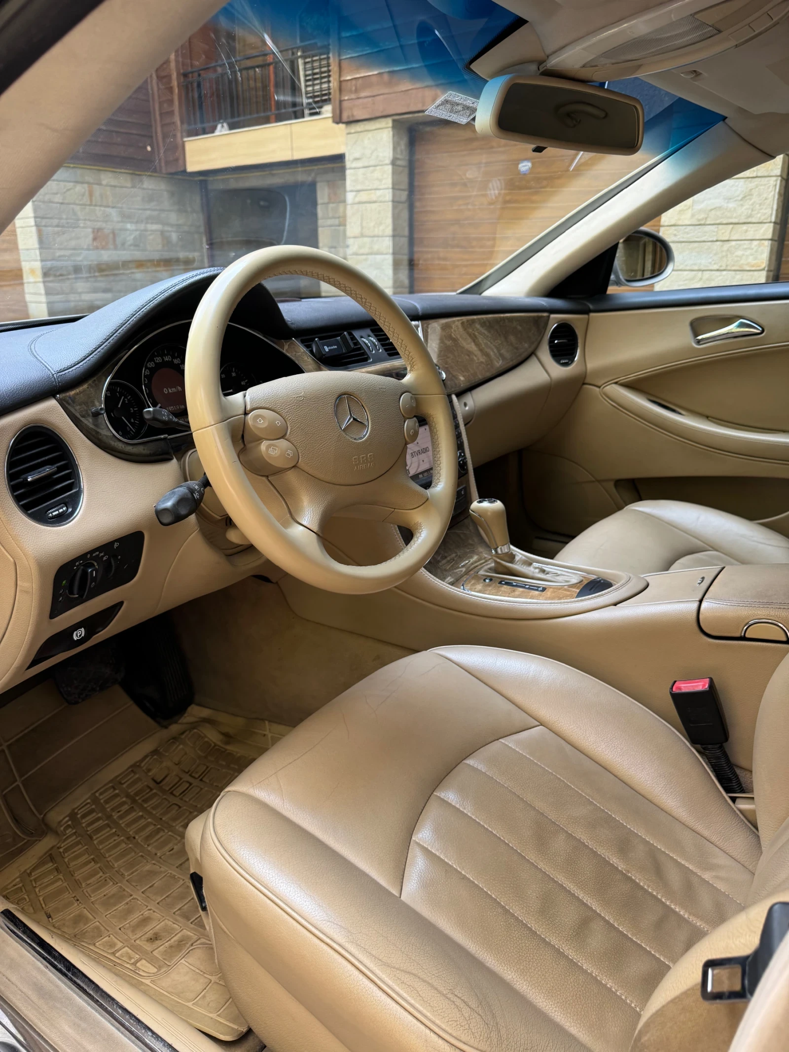 Mercedes-Benz CLS 320, снимка 7 - Автомобили и джипове - 54809041
