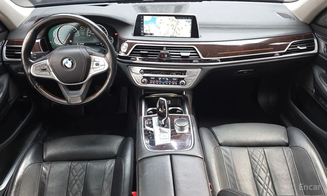 BMW 740 Li | АВТОФИНАНСИРАНЕ | ФИКСИРАНА ЦЕНА ДО БЪЛГАРИЯ, снимка 5 - Автомобили и джипове - 55148068