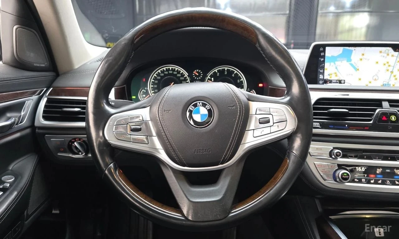BMW 740 Li | АВТОФИНАНСИРАНЕ | ФИКСИРАНА ЦЕНА ДО БЪЛГАРИЯ, снимка 6 - Автомобили и джипове - 55148068