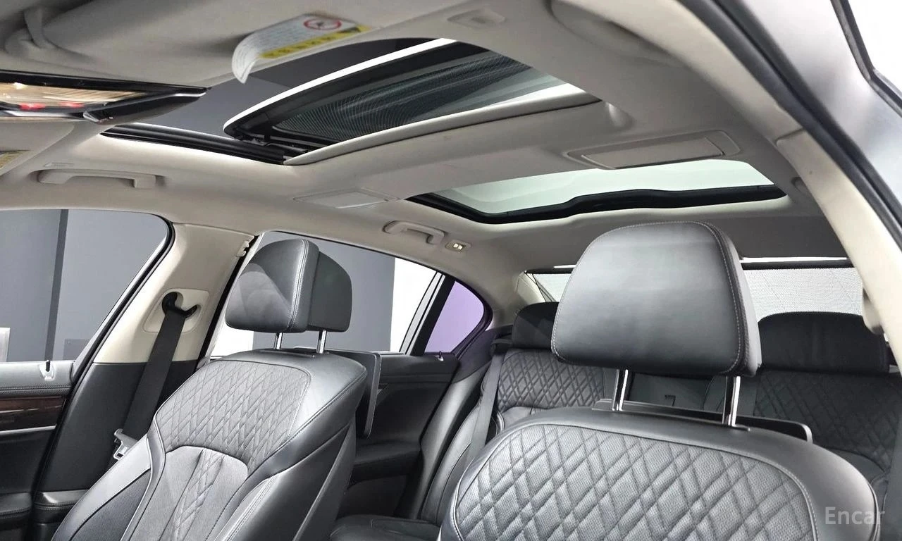 BMW 740 Li | АВТОФИНАНСИРАНЕ | ФИКСИРАНА ЦЕНА ДО БЪЛГАРИЯ, снимка 13 - Автомобили и джипове - 55148068