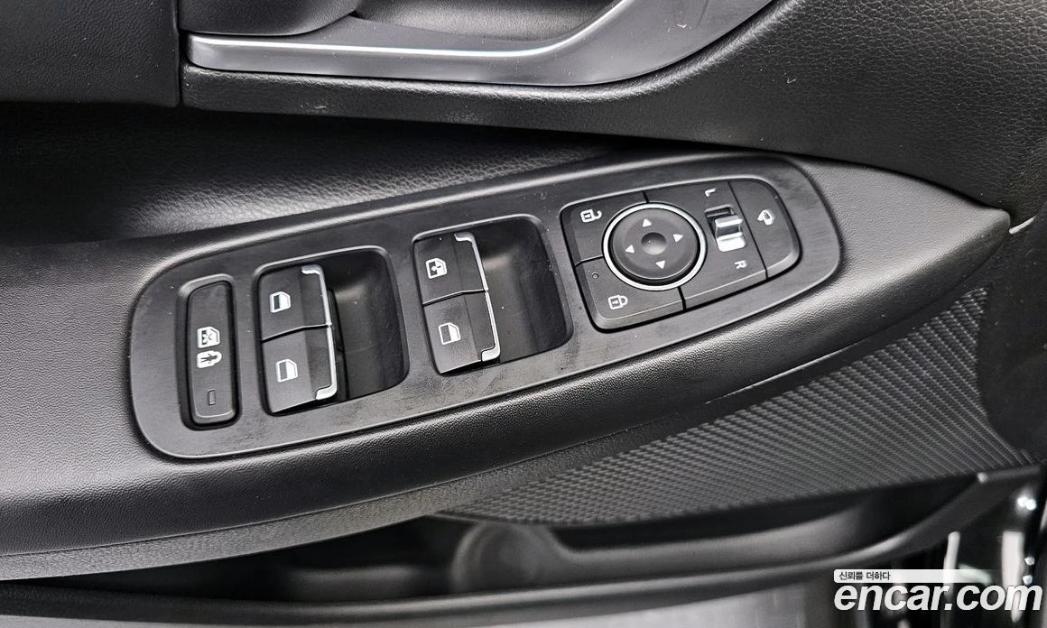 Hyundai Sonata 2.0 Smart, снимка 14 - Автомобили и джипове - 55676662