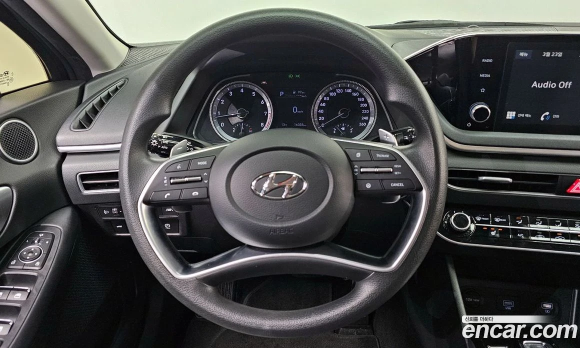 Hyundai Sonata 2.0 Smart, снимка 13 - Автомобили и джипове - 55676662