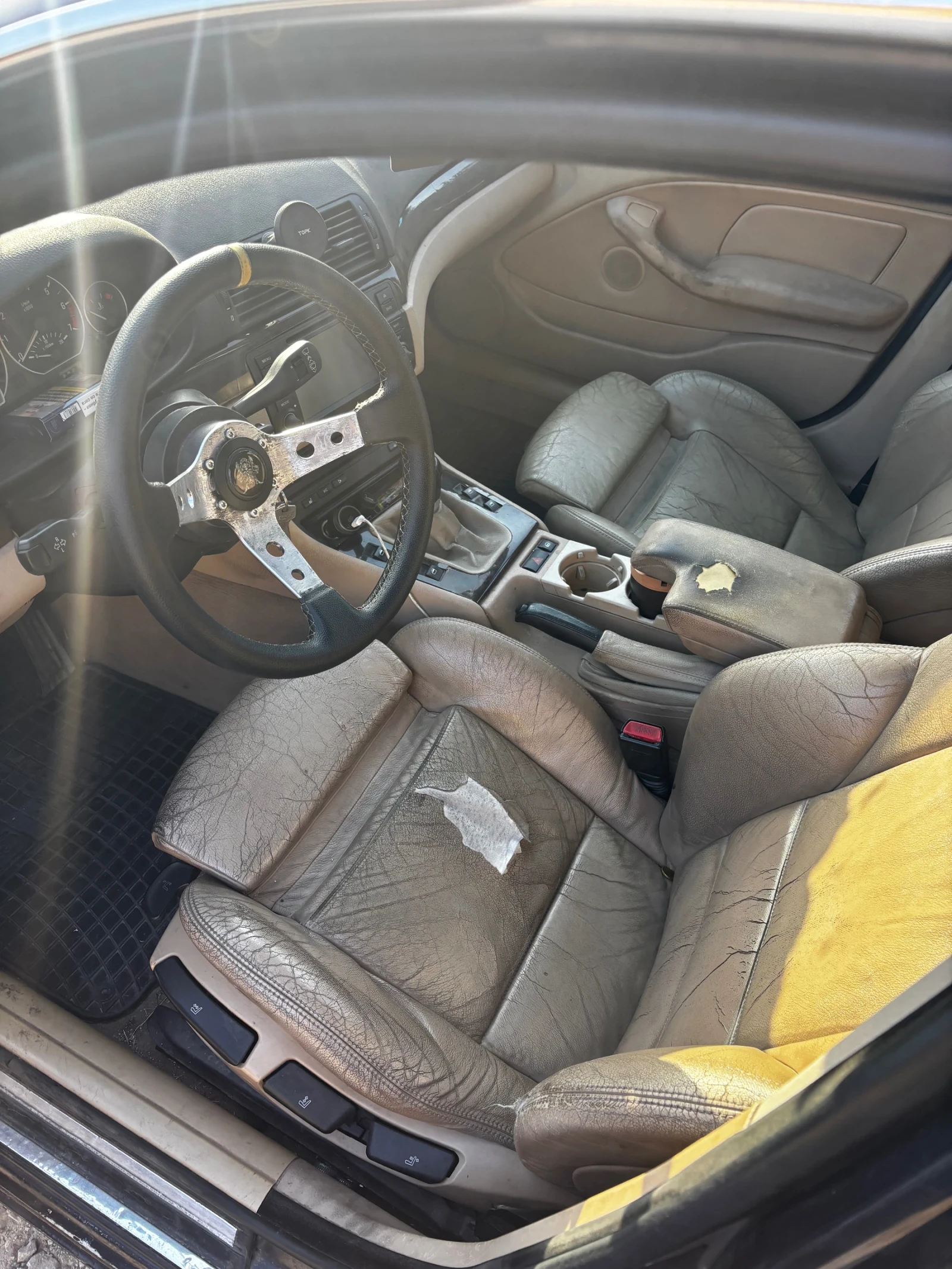 BMW 323, снимка 6 - Автомобили и джипове - 55848430