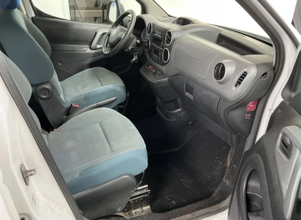 Citroen Berlingo Electric drive, снимка 9 - Автомобили и джипове - 55963966