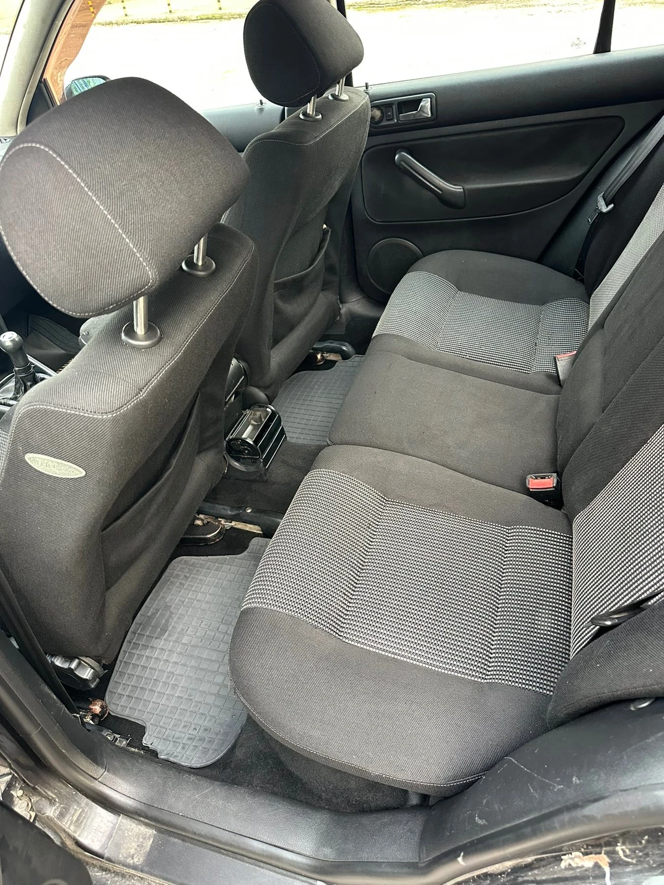 VW Golf, снимка 6 - Автомобили и джипове - 56195637