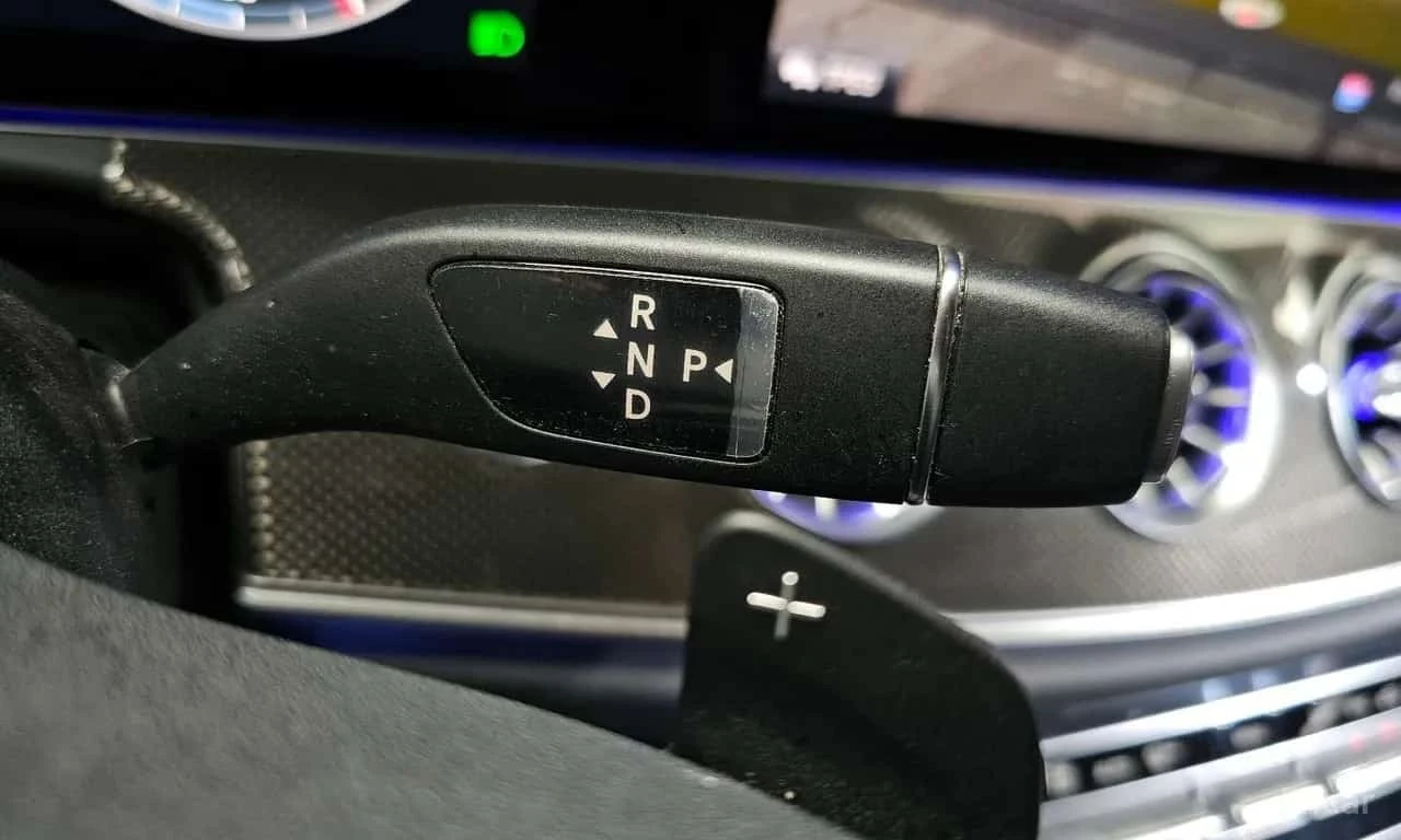 Mercedes-Benz CLS 300 d AMG Line/ФИНАНСИРАНЕ, снимка 9 - Автомобили и джипове - 56276098