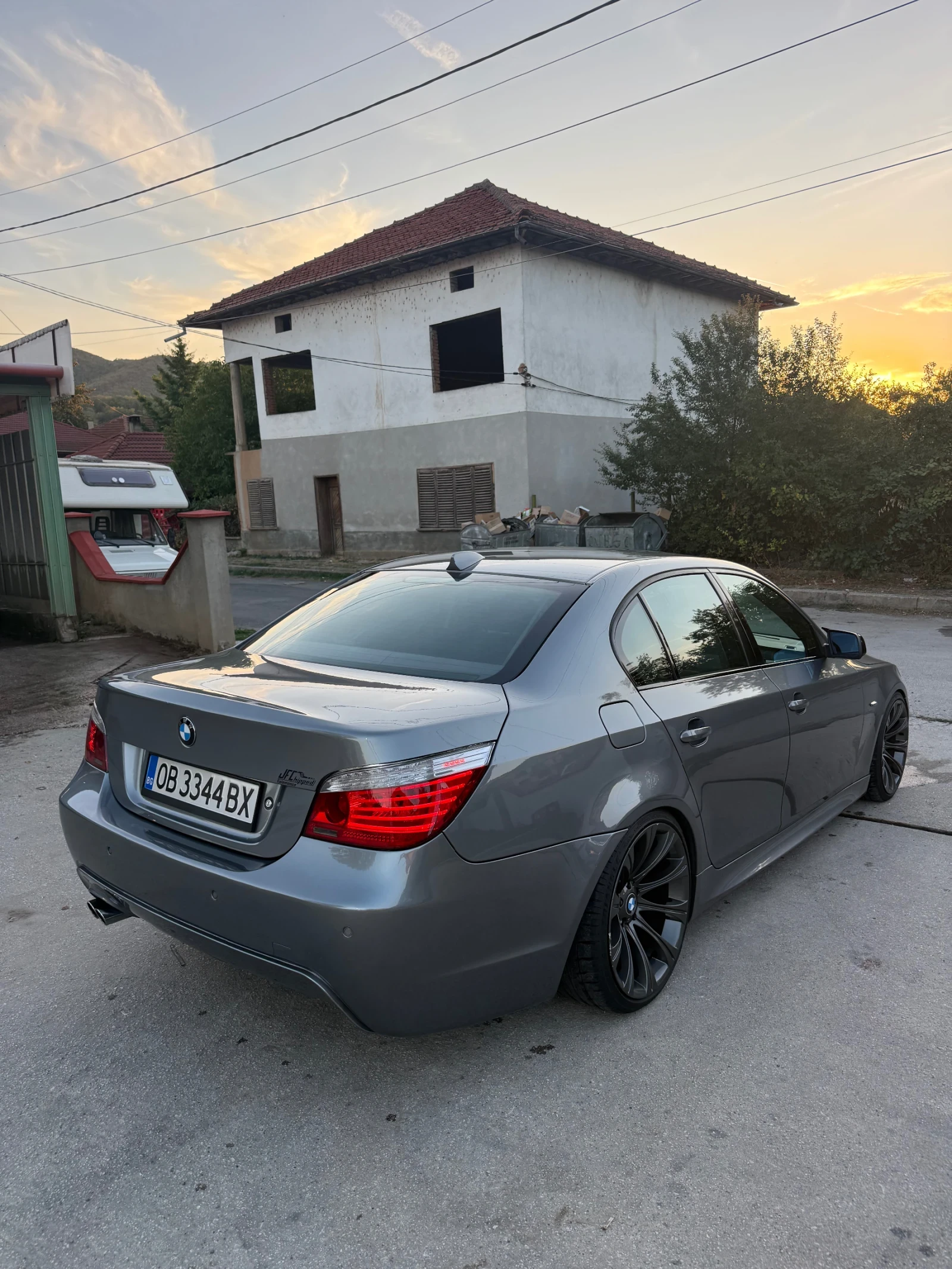 BMW 530, снимка 5 - Автомобили и джипове - 56571087