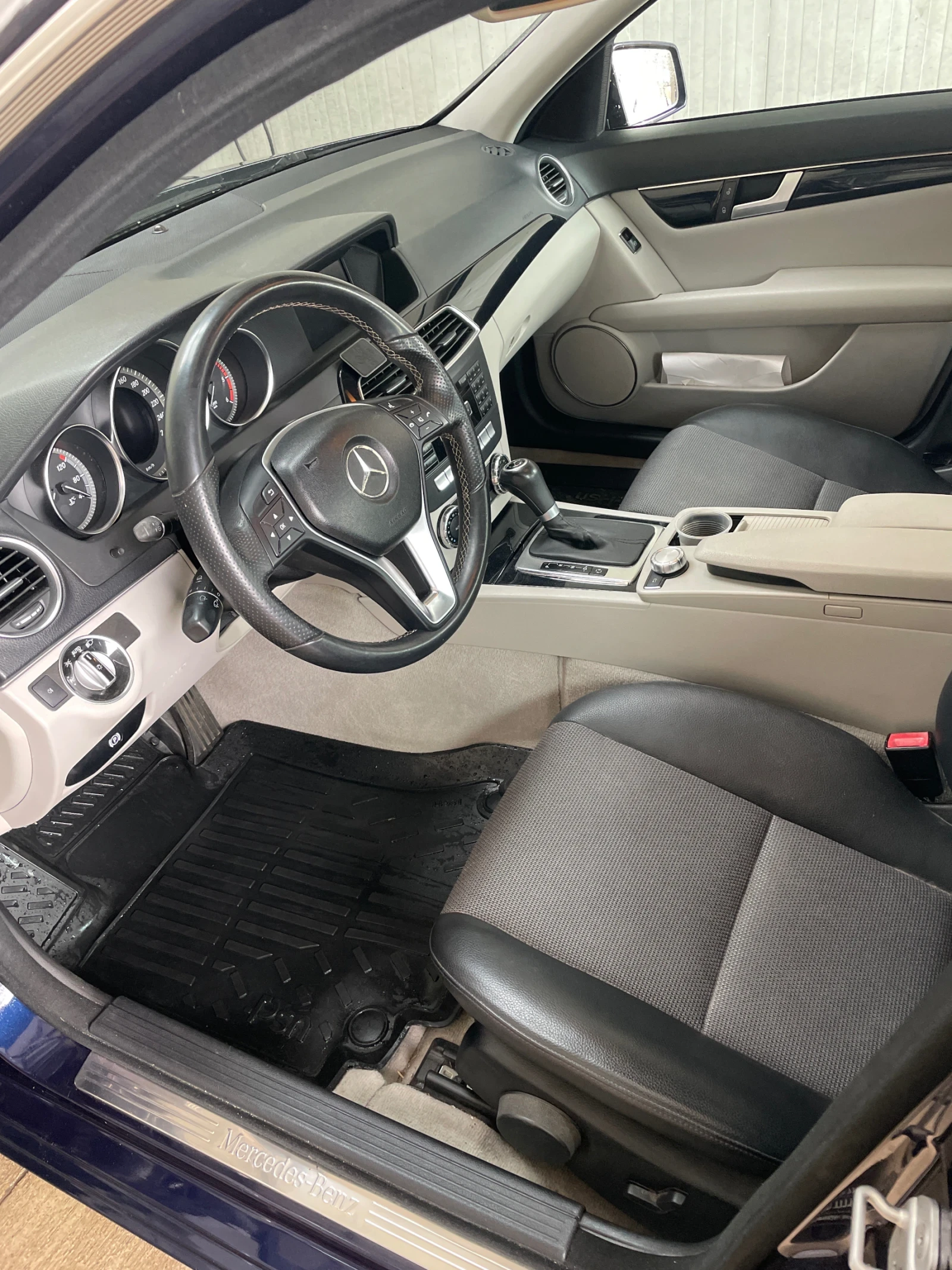 Mercedes-Benz C 200