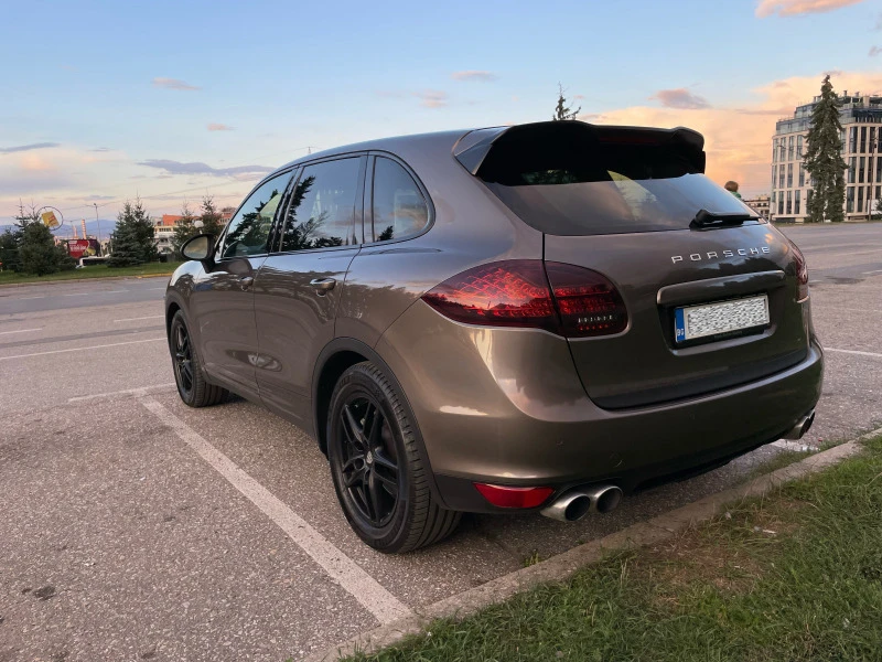 Porsche Cayenne S CARBON | PANORAMA, снимка 2 - Автомобили и джипове - 47219441