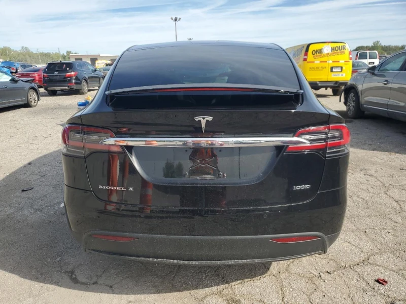 Tesla Model X 75D AWD, снимка 6 - Автомобили и джипове - 47344676