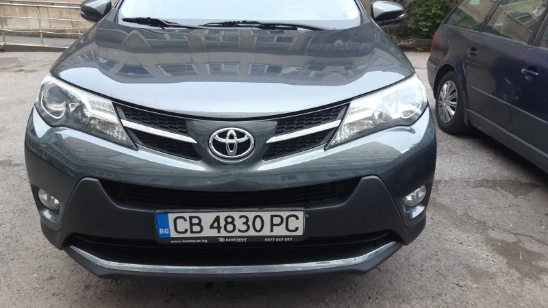 Toyota Rav4, снимка 3 - Автомобили и джипове - 48211602