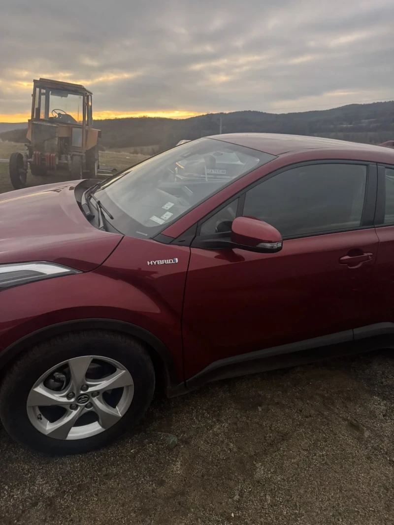 Toyota C-HR, снимка 4 - Автомобили и джипове - 48581301