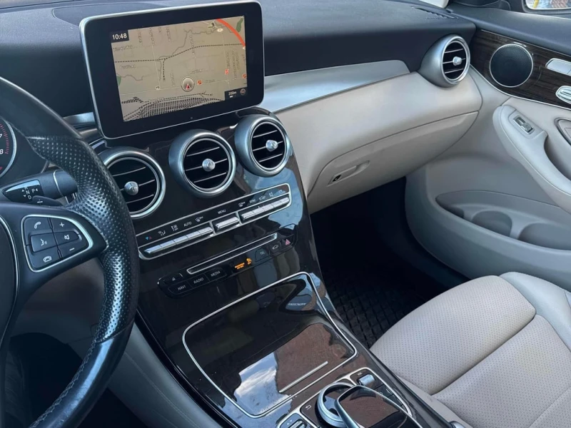 Mercedes-Benz GLC 300 2017 4MATIC * БЕЗ ПЪРВОНАЧАЛНА ВНОСКА* , снимка 9 - Автомобили и джипове - 52951665