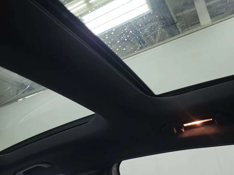 Mercedes-Benz GLA 250  CARFAX, снимка 13 - Автомобили и джипове - 53090019