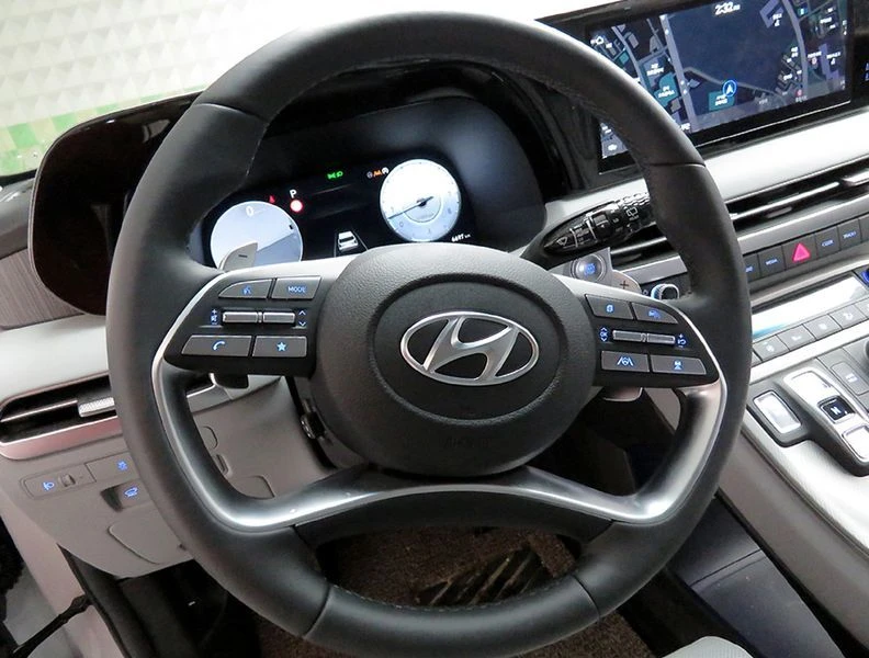 Hyundai Palisade 3.8 Automatic, снимка 8 - Автомобили и джипове - 55844144