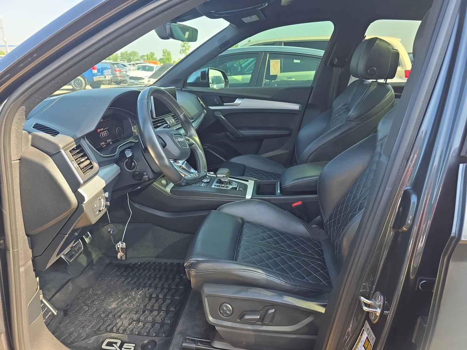 Audi SQ5 Bang & Olufsen* Virtual Cockpit Plus* Head-Up*  - изображение 5