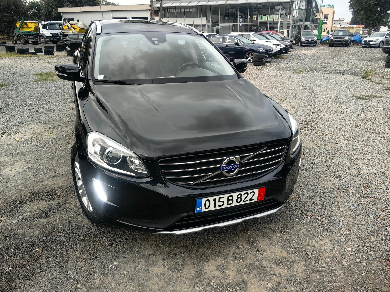 Volvo XC60 2.4d awd automat 181ks - изображение 2