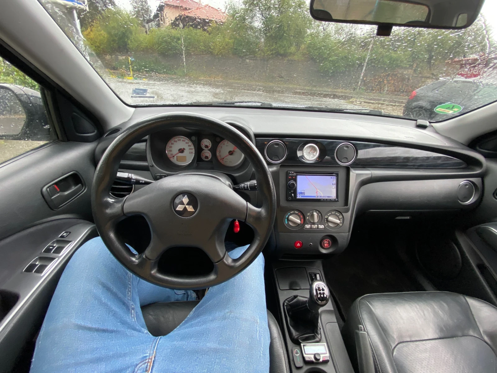 Mitsubishi Outlander 2.0 - изображение 6