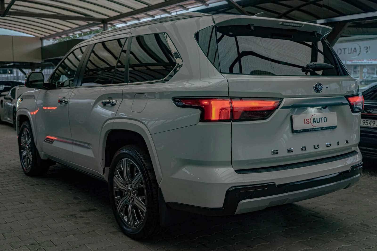 Toyota Sequoia Capstone/JBL/6+ 1/Обдухване/Panorama/HuD/Virtual/L - изображение 5