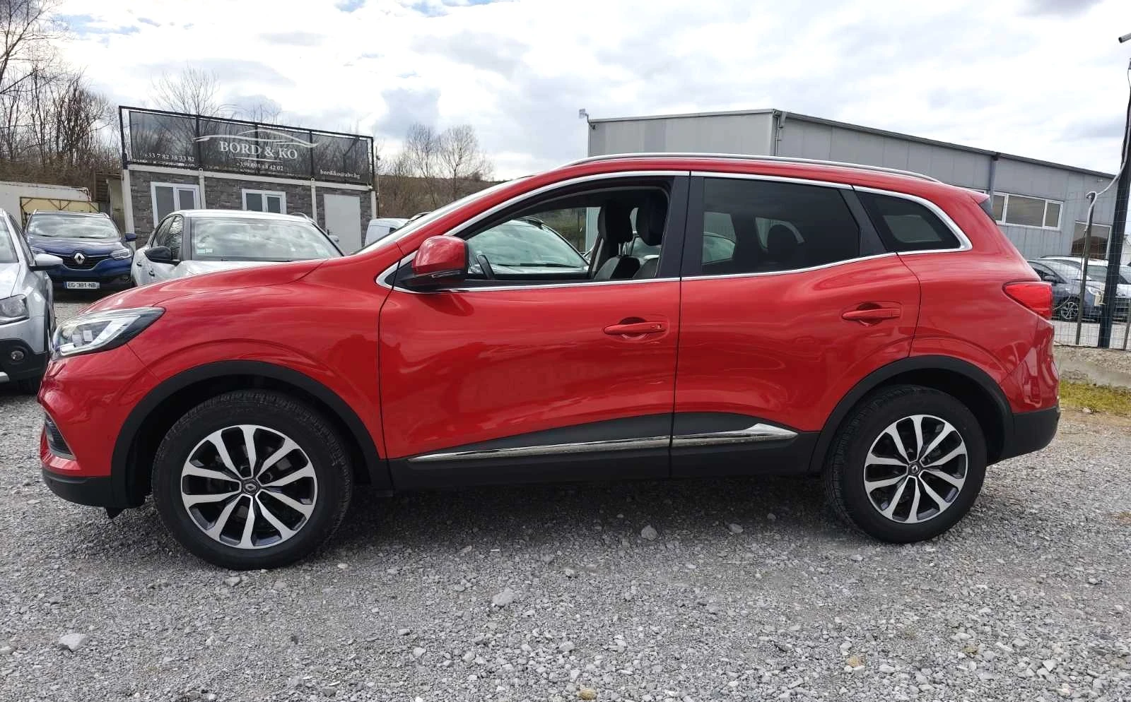 Renault Kadjar INTENS AUTOMATIC, снимка 7 - Автомобили и джипове - 52937437