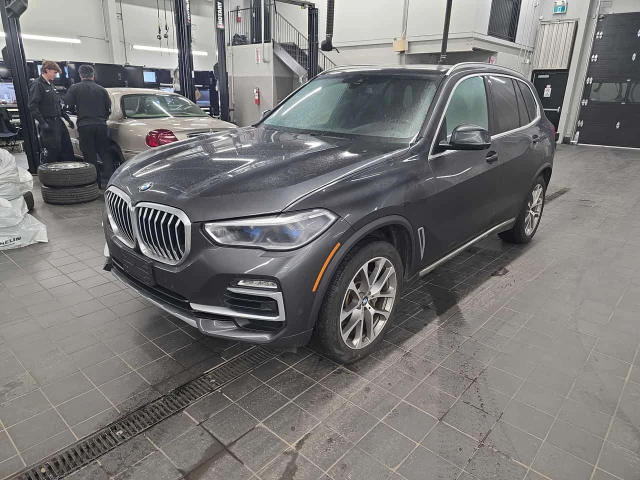 BMW X5 * xDrive40i * KEYLESS* 360* PANO* HARMAN KARDON*  | Mobile.bg � ����������� 17